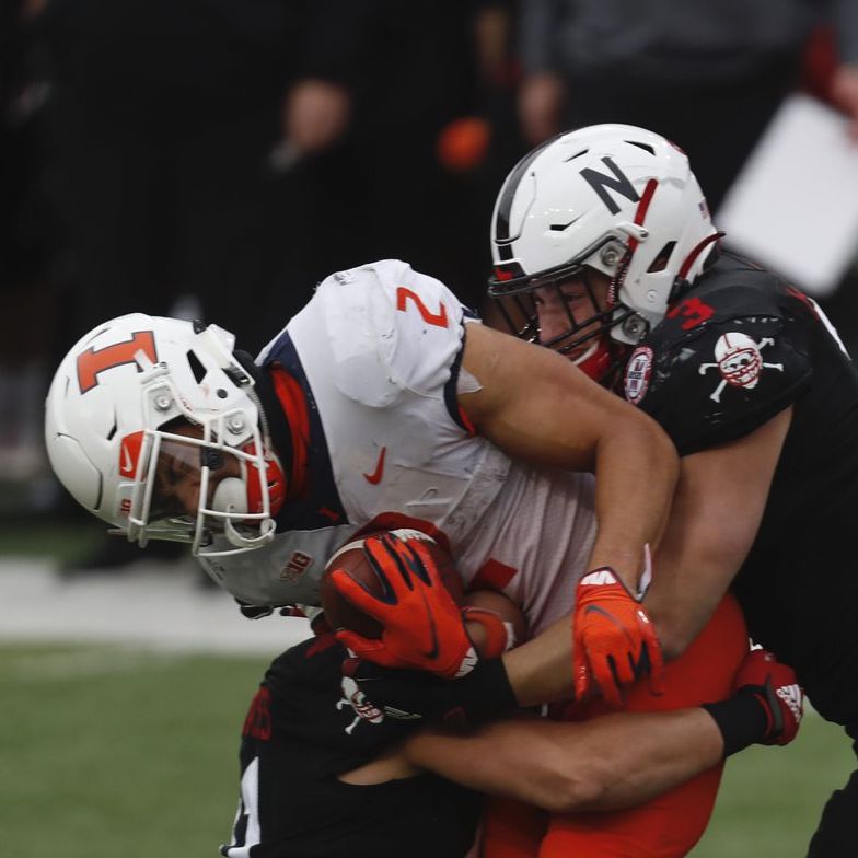 College Football Cornhuskers pierden vs Illis en juego inaugural de la temporada 2021